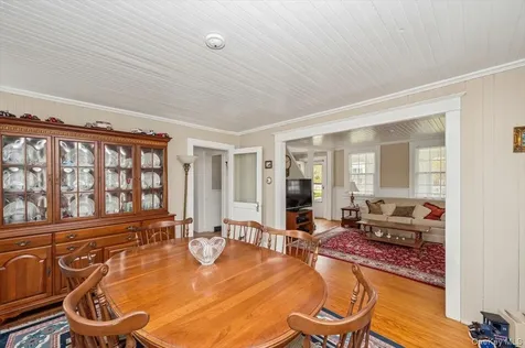 811 Locust Avenue Bohemia NY 11716