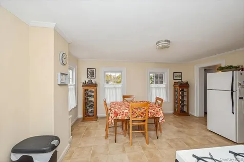 811 Locust Avenue Bohemia NY 11716