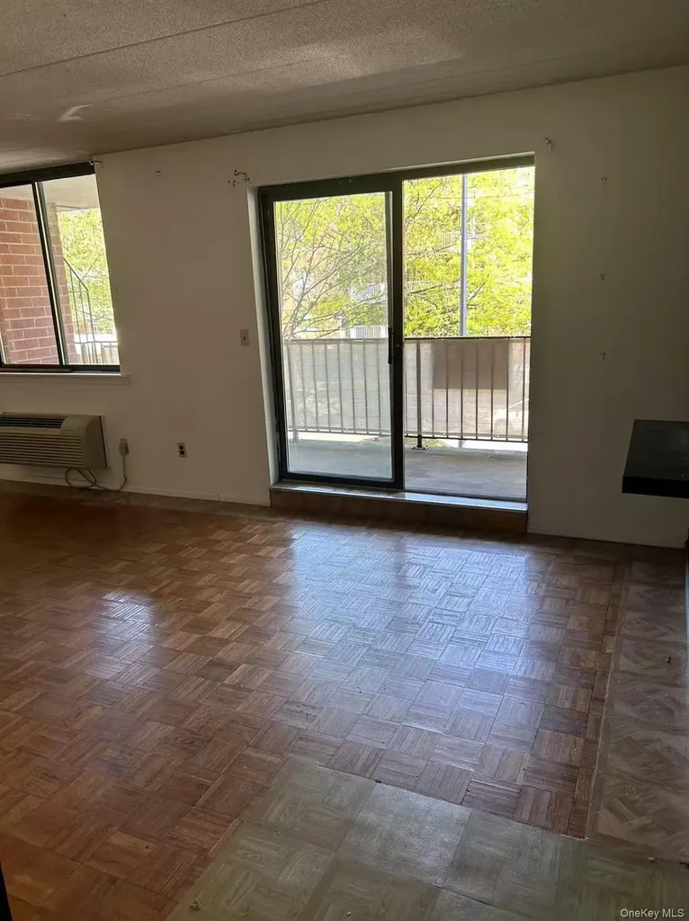 139-76 35th Avenue Flushing NY 11354