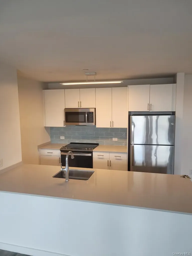 221 E Main Street Riverhead NY 11901