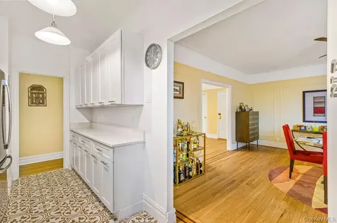 43 Calton Road New Rochelle NY 10804