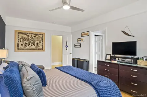 43 Calton Road New Rochelle NY 10804