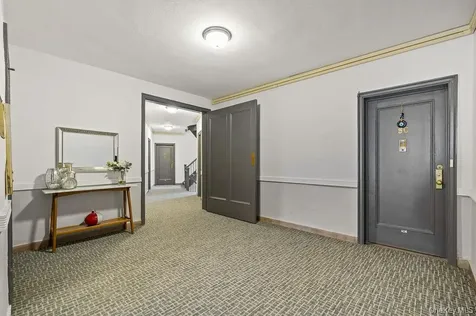 43 Calton Road New Rochelle NY 10804