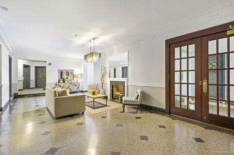 43 Calton Road New Rochelle NY 10804