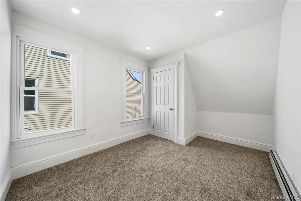 28 Spring Street Middletown NY 10940