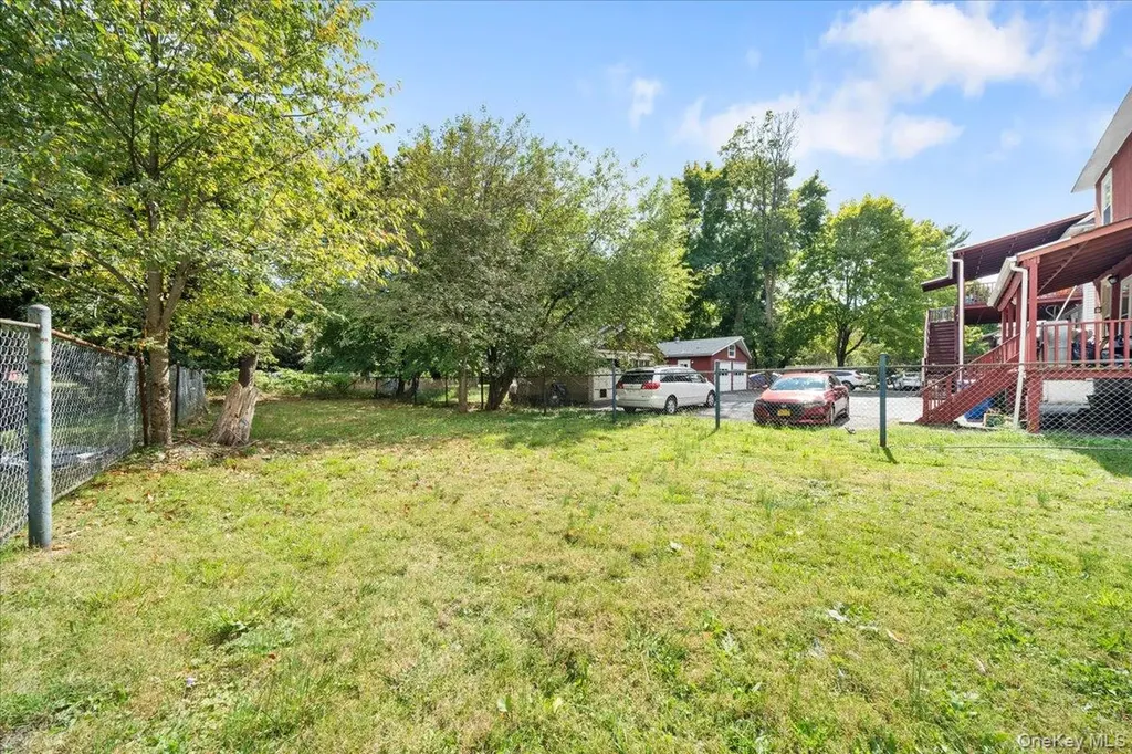 28 Spring Street Middletown NY 10940