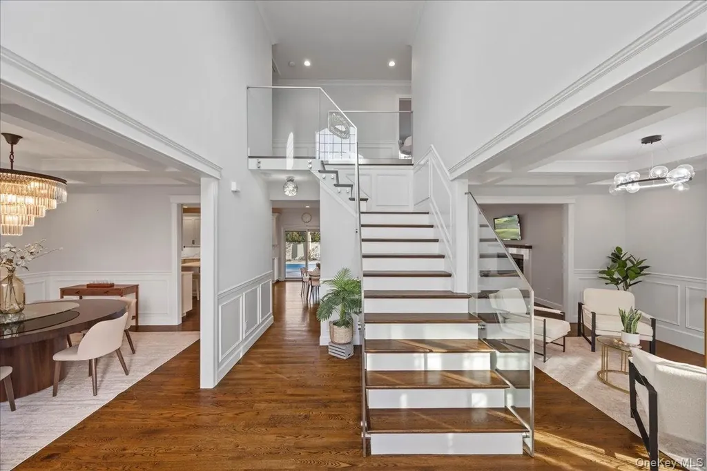 60 Moss Lane Jericho NY 11753