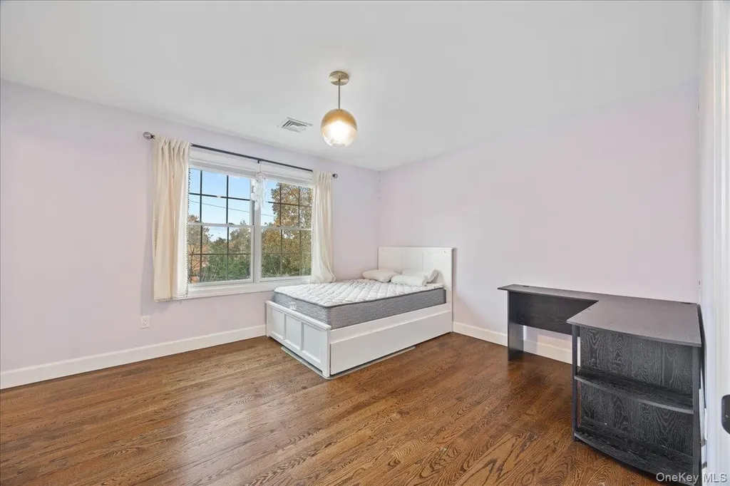 60 Moss Lane Jericho NY 11753