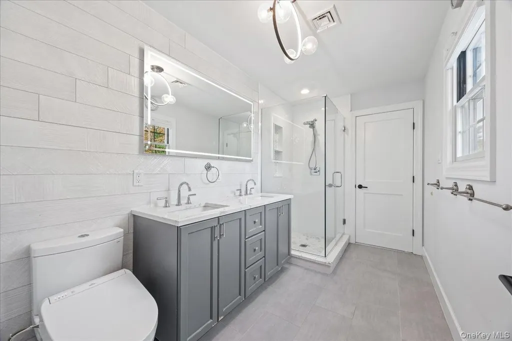 60 Moss Lane Jericho NY 11753