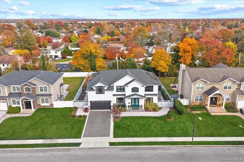 60 Moss Lane Jericho NY 11753