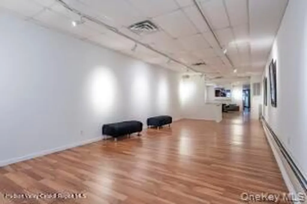 674 Broadway Kingston NY 12401