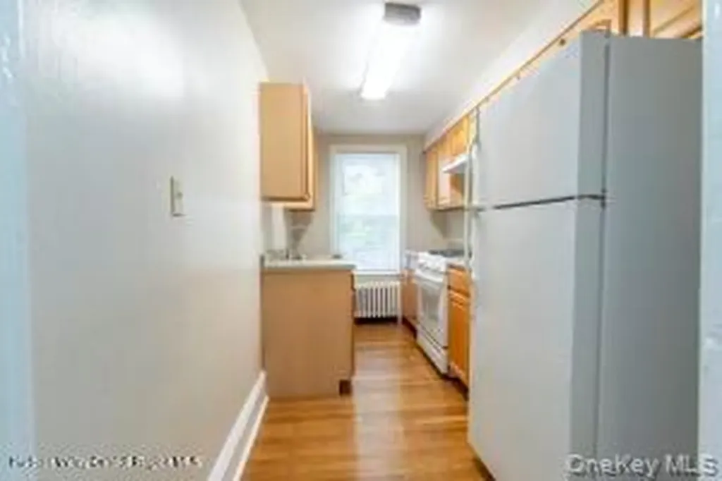 674 Broadway Kingston NY 12401