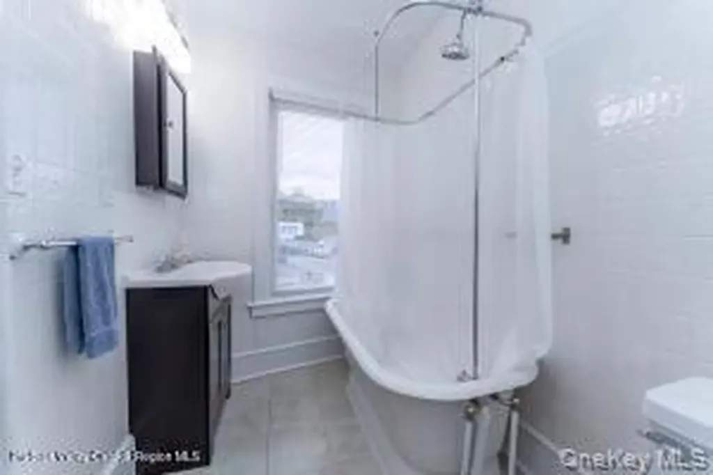 674 Broadway Kingston NY 12401
