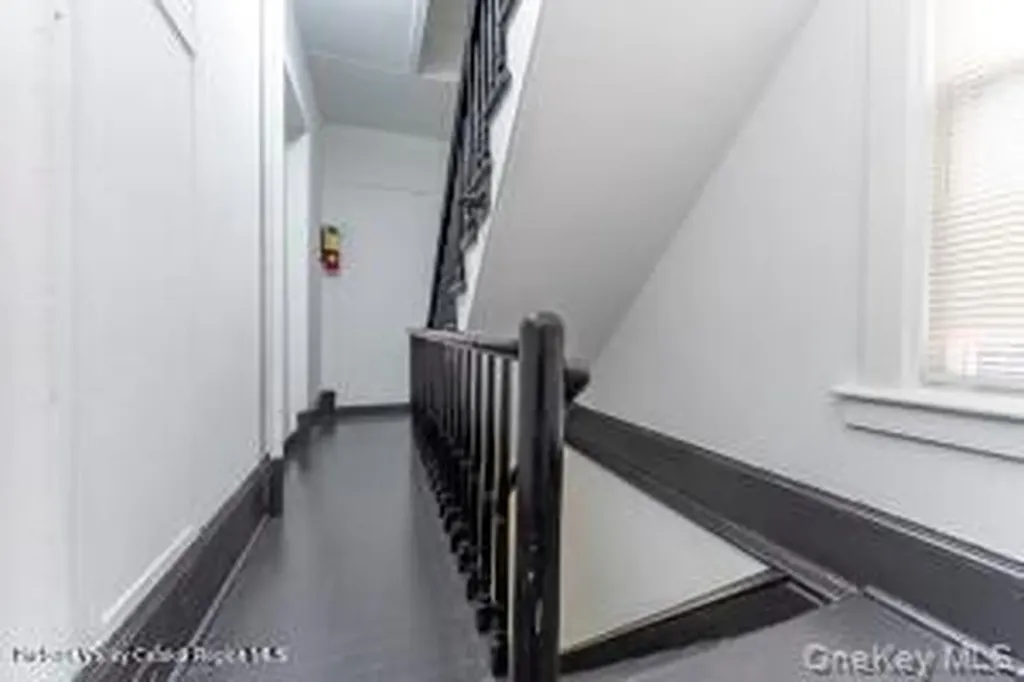 674 Broadway Kingston NY 12401