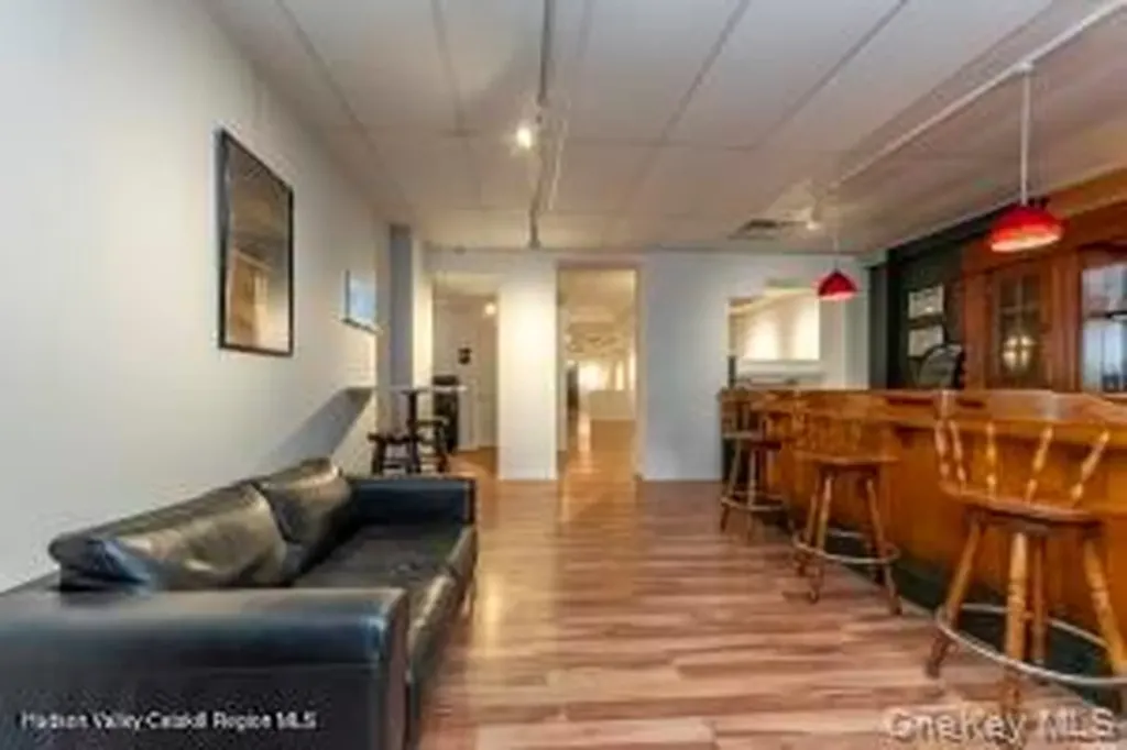 674 Broadway Kingston NY 12401