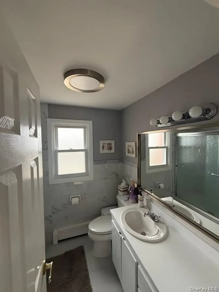 7 Fairlawn Court Shirley NY 11967