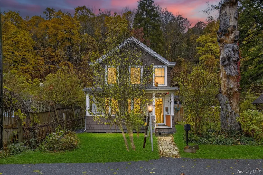 81 Dewitt Street Kingston NY 12401