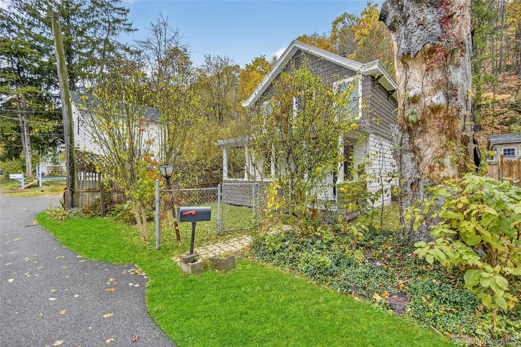 81 Dewitt Street Kingston NY 12401