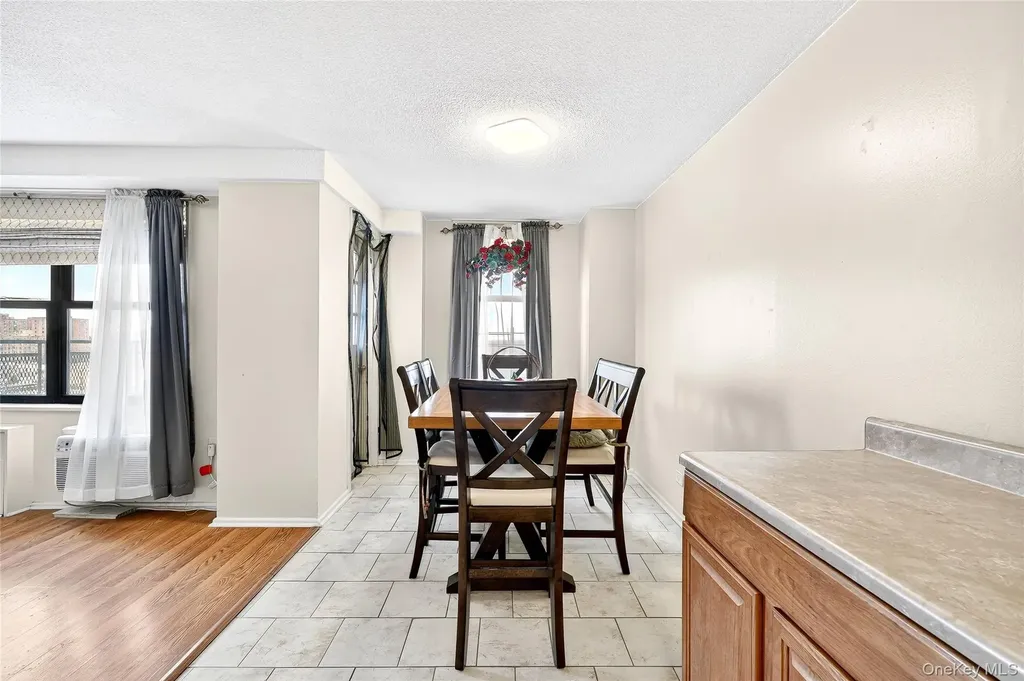 1966 Newbold Avenue Bronx NY 10472
