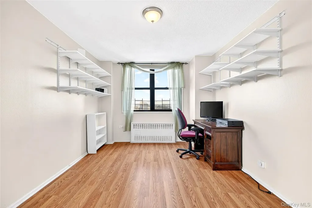 1966 Newbold Avenue Bronx NY 10472