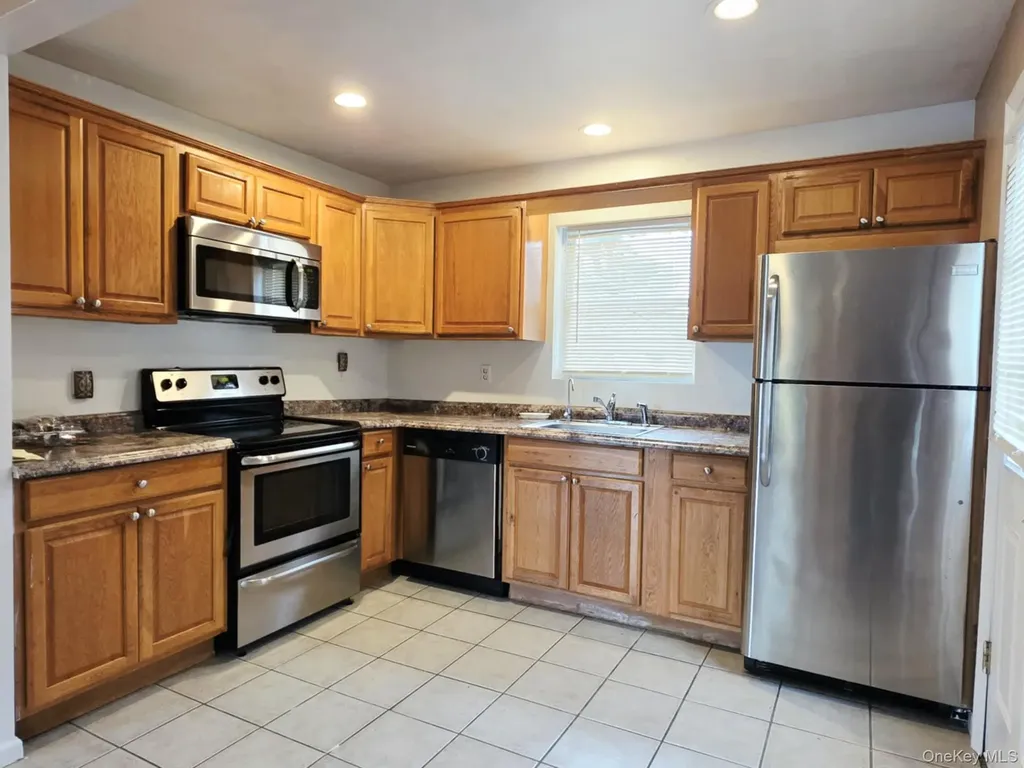 277 Commack Road Shirley NY 11967