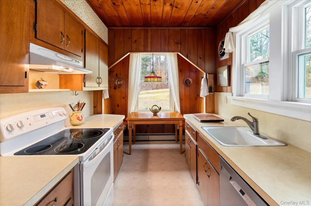 191 Bullet Hole Road Mahopac NY 10541