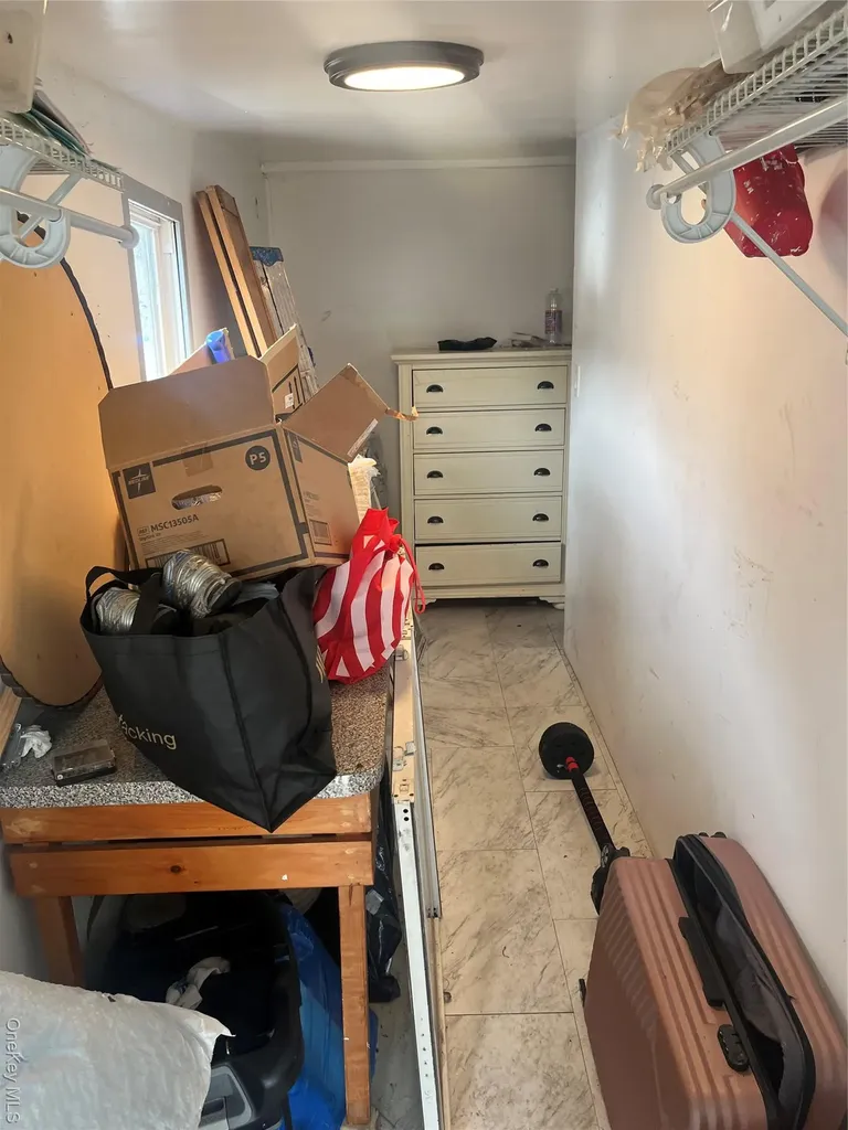 555 Hemlock Street Brooklyn NY 11208