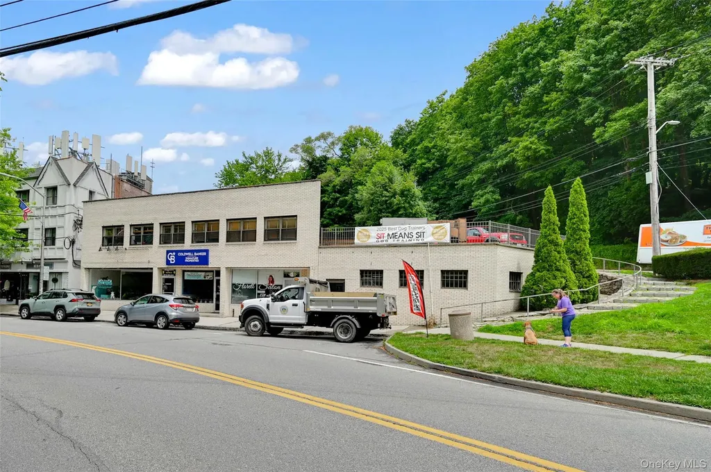 2-4 Broadway Valhalla NY 10595