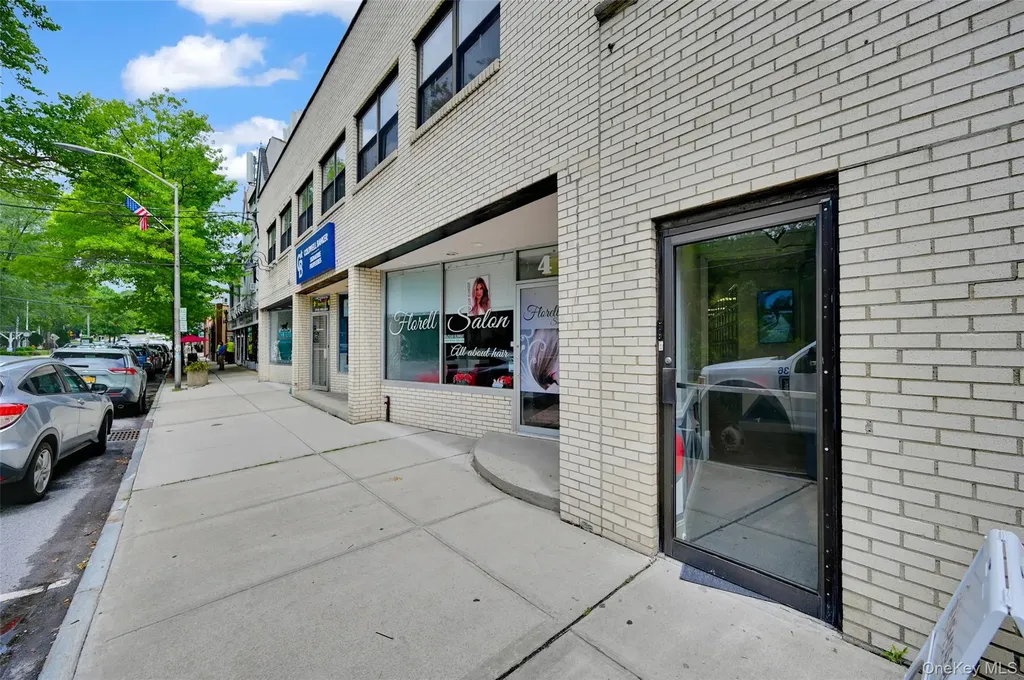 2-4 Broadway Valhalla NY 10595