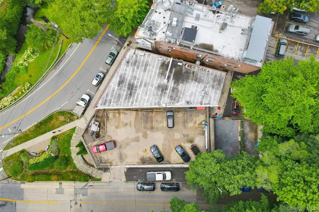 2-4 Broadway Valhalla NY 10595