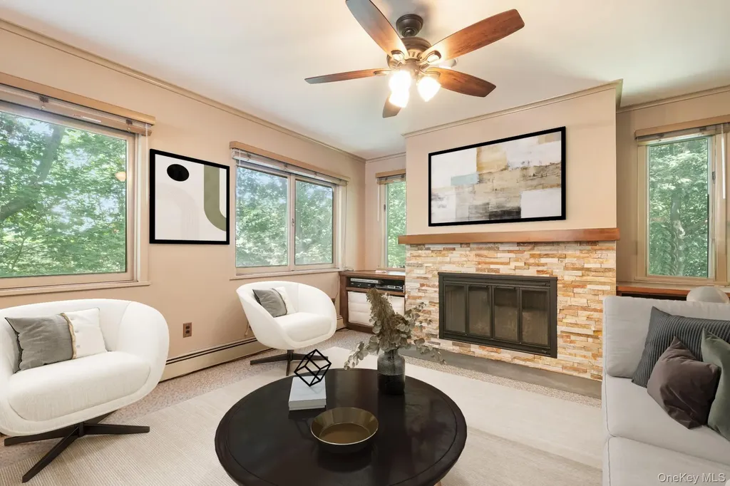 36 Capt Honeywells Road Ardsley NY 10502