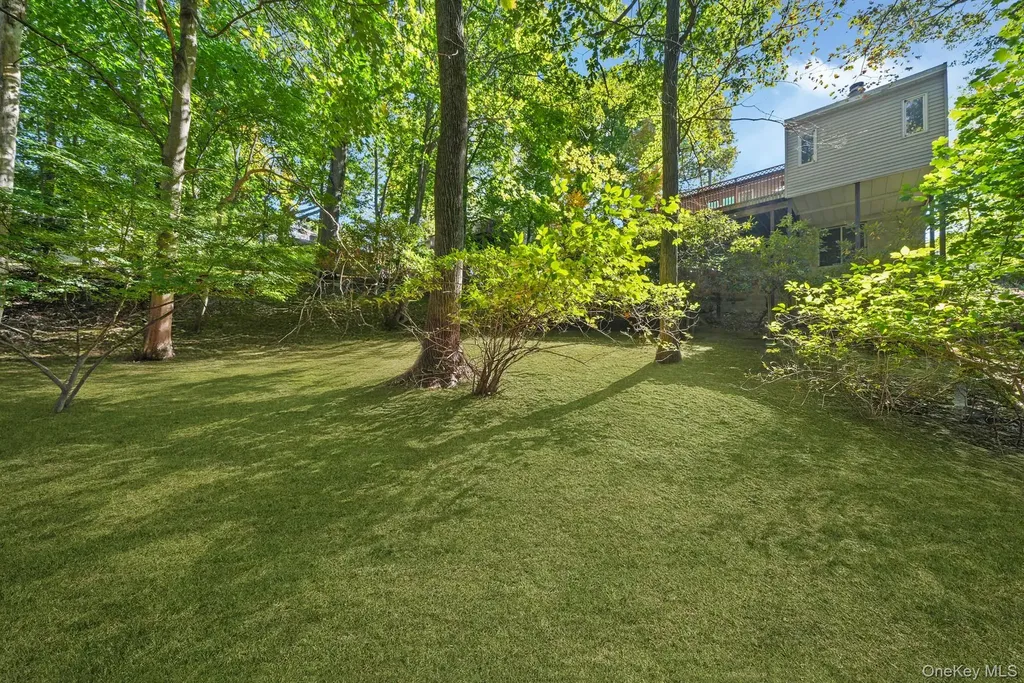 36 Capt Honeywells Road Ardsley NY 10502