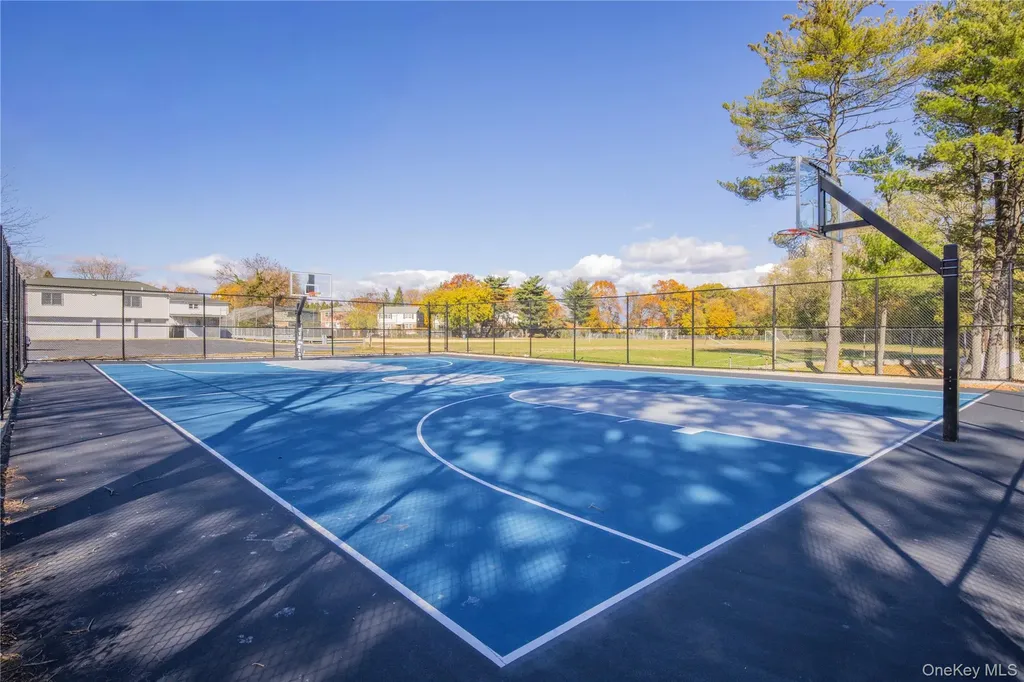 1 Victoria Lane Yonkers NY 10701