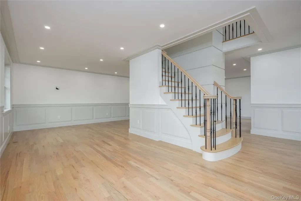 1 Victoria Lane Yonkers NY 10701