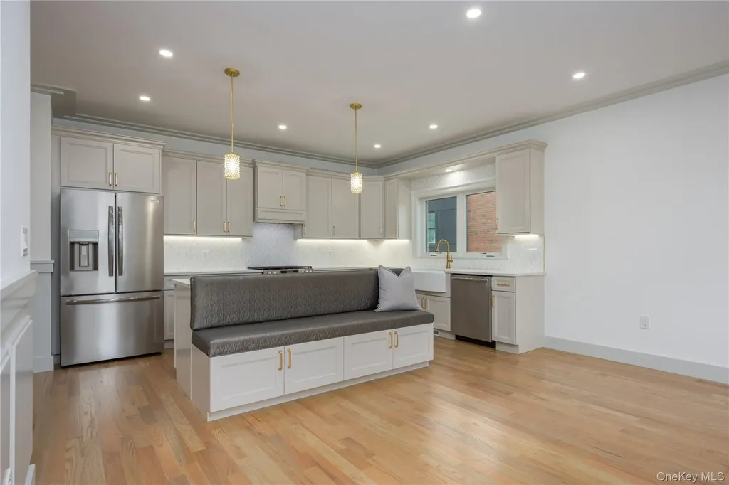 1 Victoria Lane Yonkers NY 10701