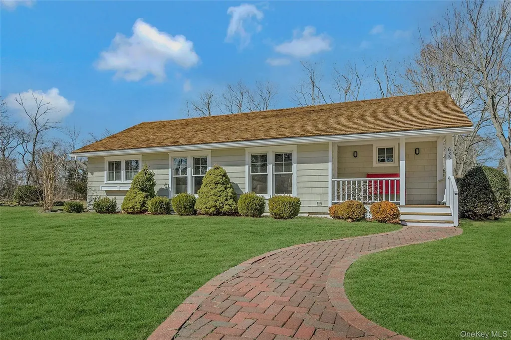 635 Strohson Road Cutchogue NY 11935