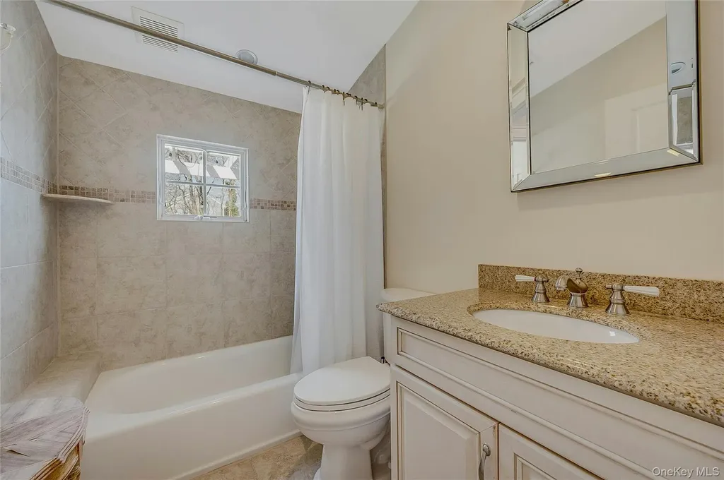 635 Strohson Road Cutchogue NY 11935