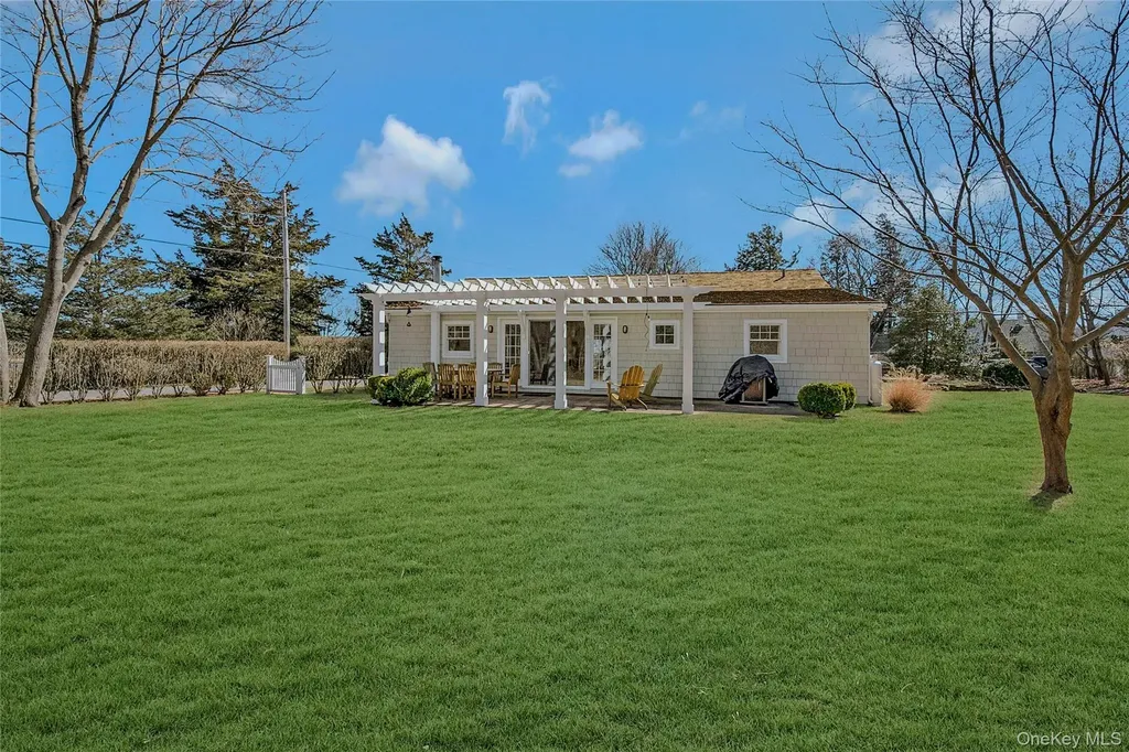 635 Strohson Road Cutchogue NY 11935