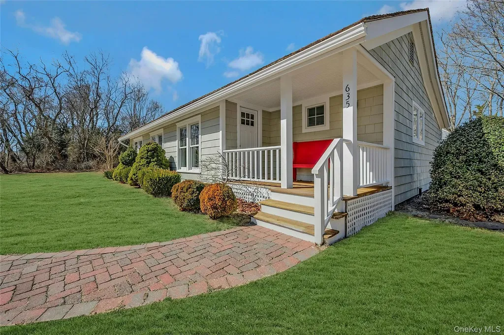 635 Strohson Road Cutchogue NY 11935