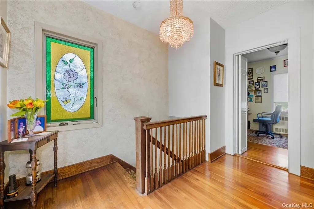 1053 Quentin Place Woodmere NY 11598