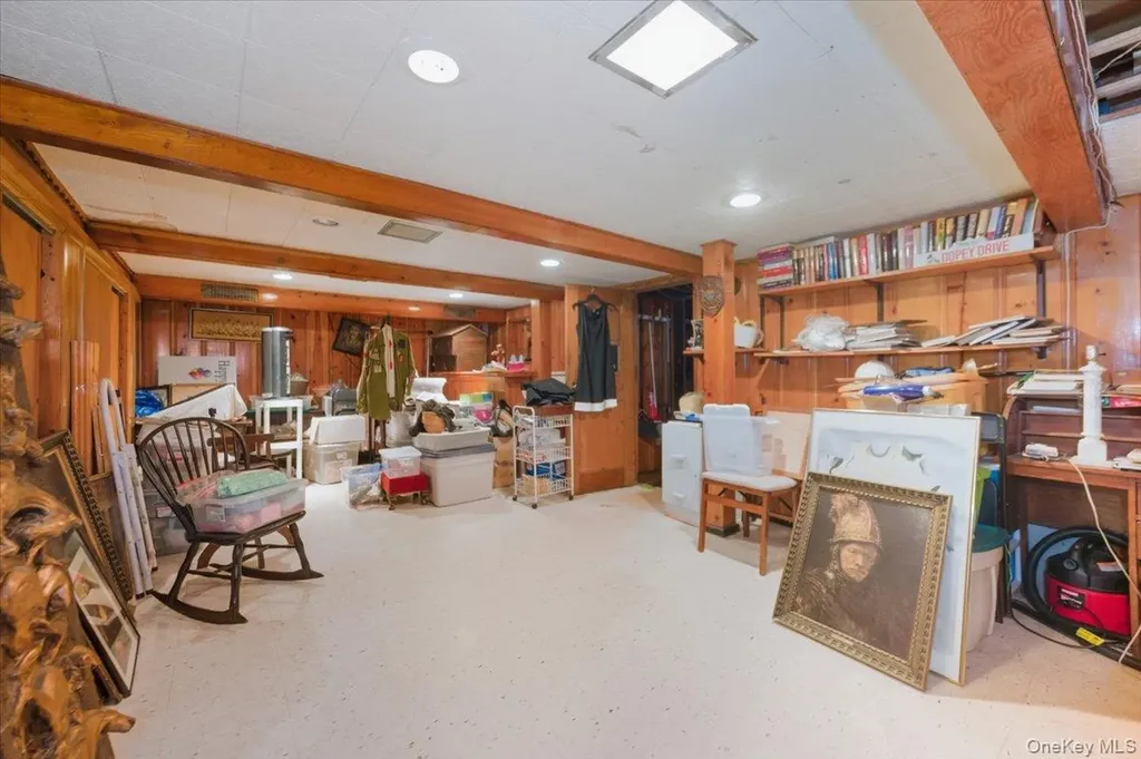 1053 Quentin Place Woodmere NY 11598