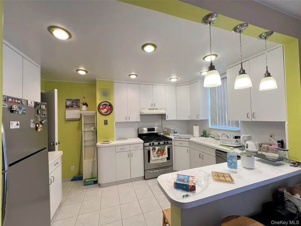 5337 62nd Street Maspeth NY 11378