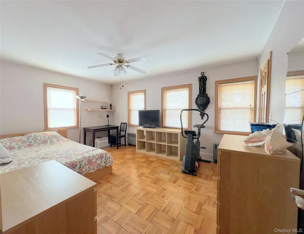 5337 62nd Street Maspeth NY 11378