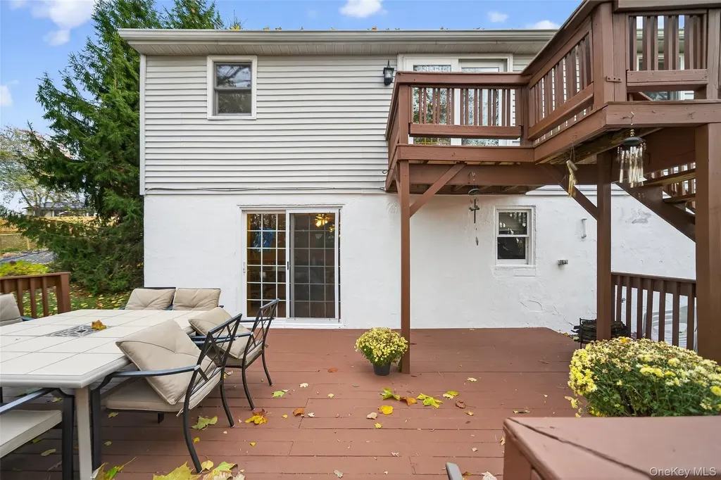 7 Colleen Lane Wallkill NY 12589