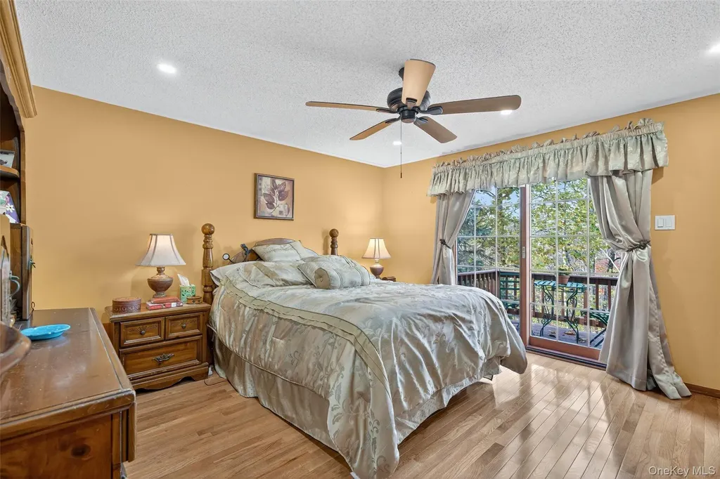 7 Colleen Lane Wallkill NY 12589