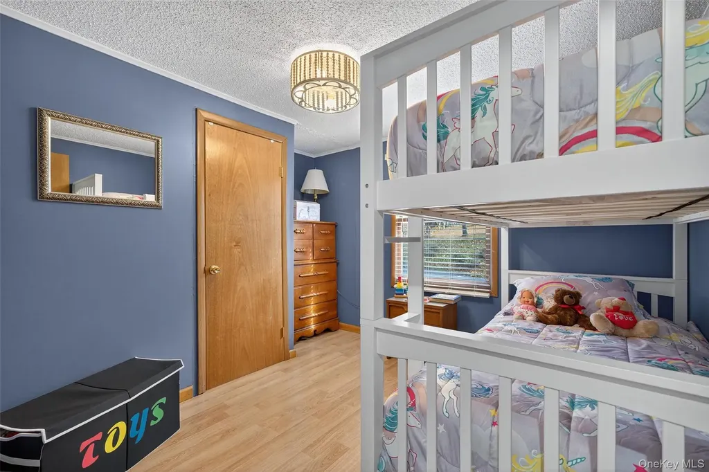 7 Colleen Lane Wallkill NY 12589