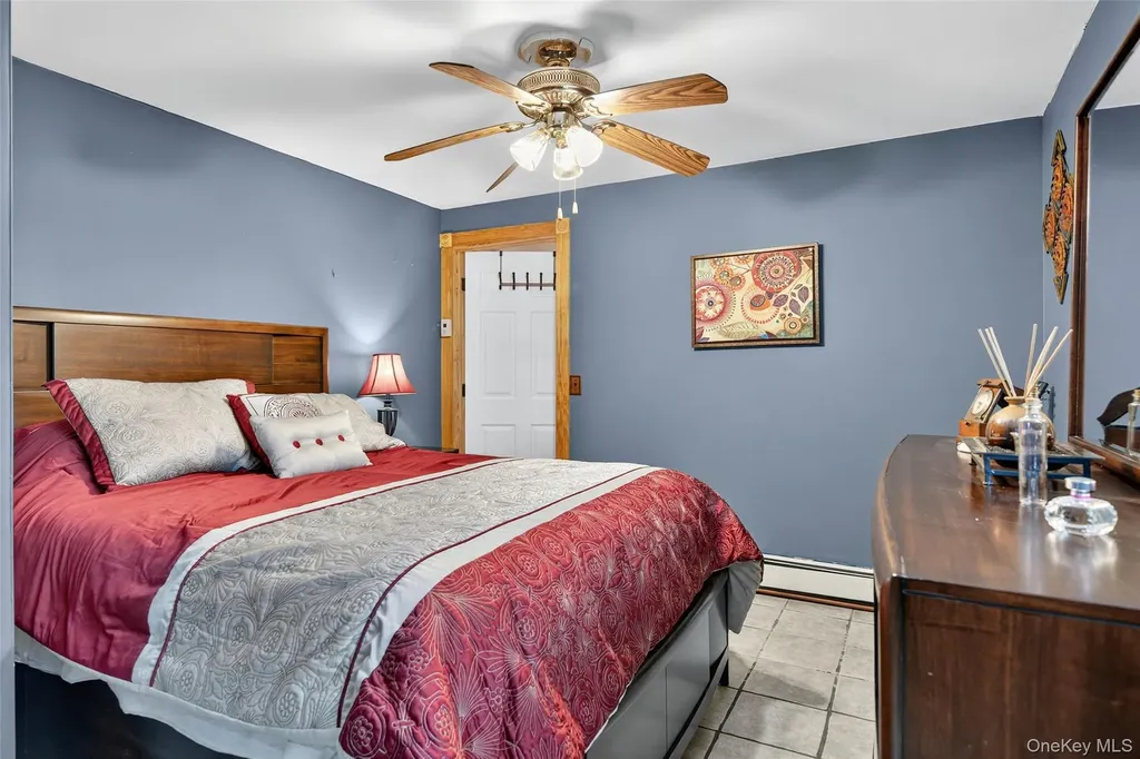 7 Colleen Lane Wallkill NY 12589