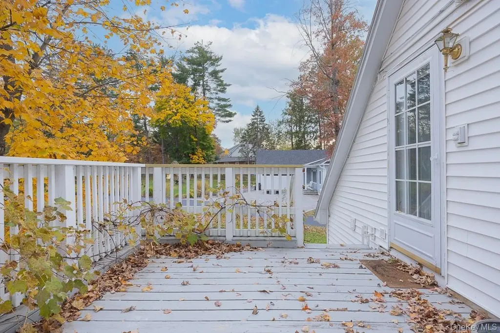 17 Old Lake Road Congers NY 10920