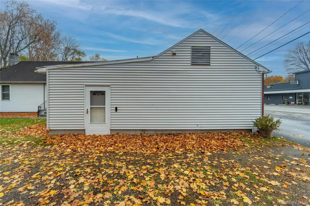 426 Violet Avenue Poughkeepsie NY 12601