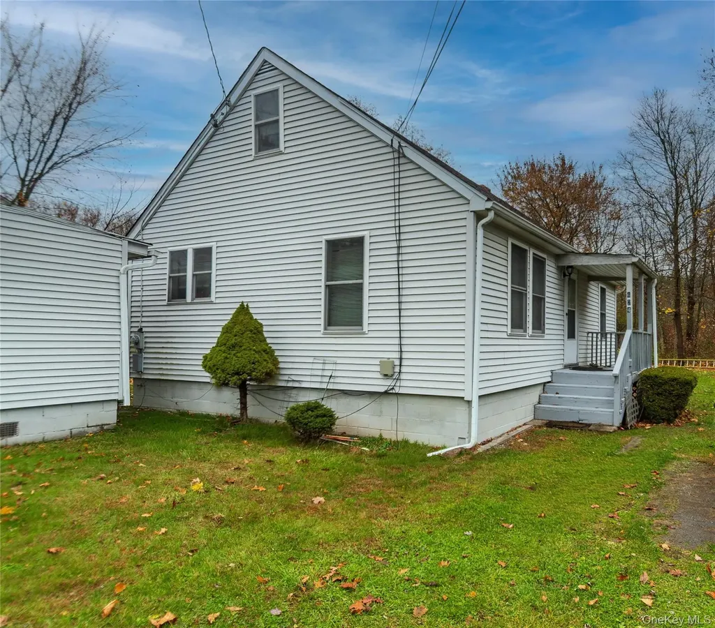 426 Violet Avenue Poughkeepsie NY 12601